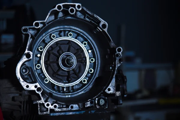 gearbox-unit-detail-automatic-gearbox-repair-in-harlow
