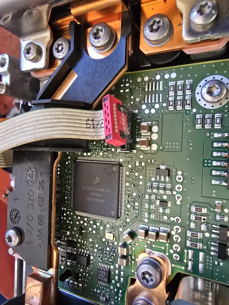 electric-vehicle-power-electronics-control-module-circuit-board-close-up (1)